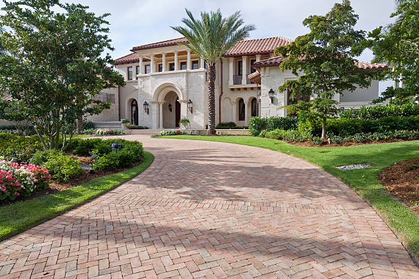 Reasons to Select Us for Your Driveway Paving Requirements in Roanoke, AL